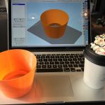 Simplify3D - 3D printed sprinkle catcher with laptop